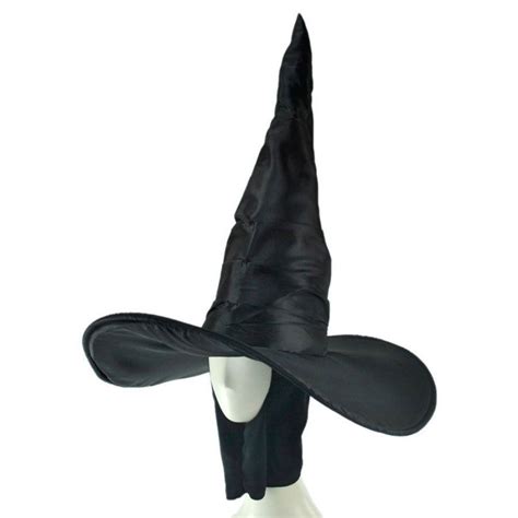 Mystifying witch hat